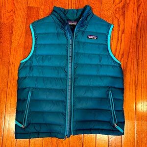 Patagonia down vest, excellent condition, kids size 12/large